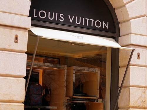 Louis Vuittons Marketing Strategy by Chan Huang