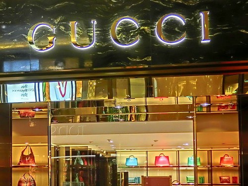 Gucci Marketing Mix