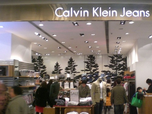 places that sell calvin klein